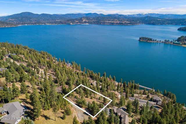 4926 S Scenic Dr, Coeur D'alene, ID 83814