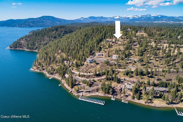 4926 S Scenic Dr, Coeur D'alene, ID 83814