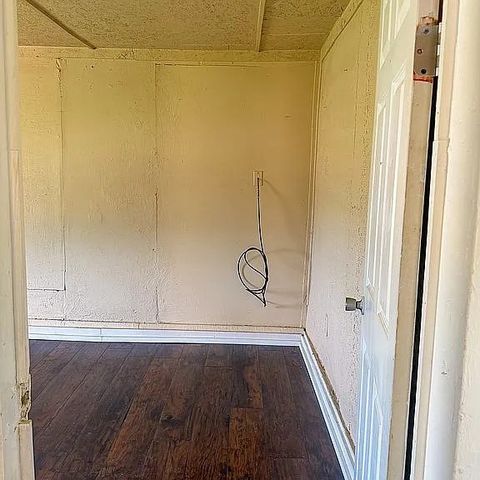 1821 Johnson, Greenville, TX 75401