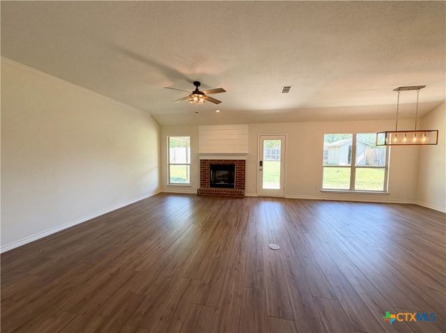 8710 Surrey Court, Temple, TX 76502