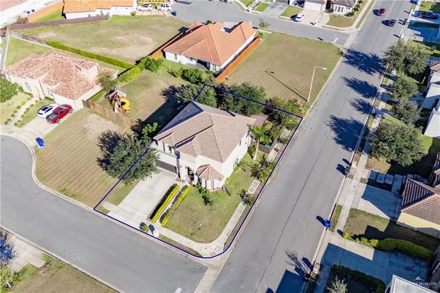 3613 S L Street, Mcallen, TX 78503