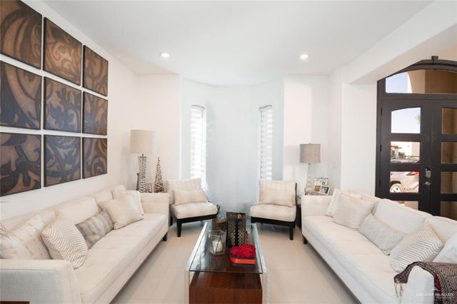 3613 S L Street, Mcallen, TX 78503