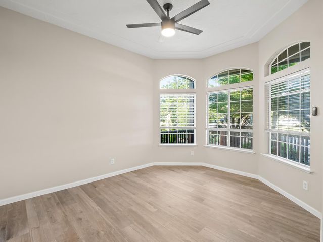 852 N Cherry Lane, Clovis, CA 93611
