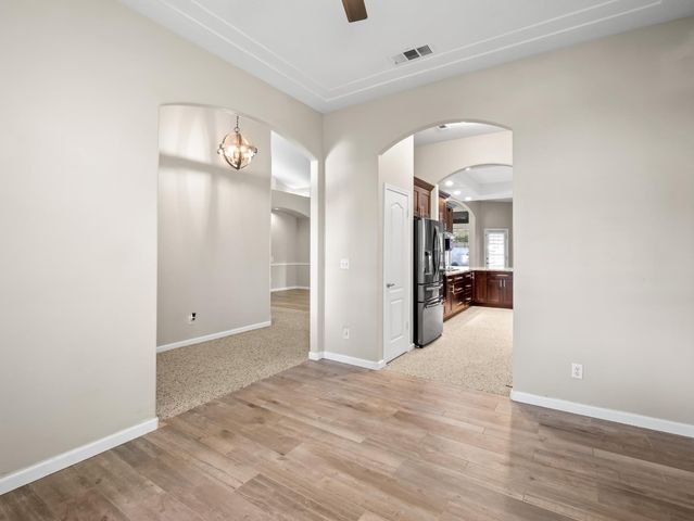 852 N Cherry Lane, Clovis, CA 93611