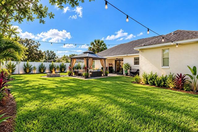 1297 HERNDON AVENUE, Deltona, FL 32725