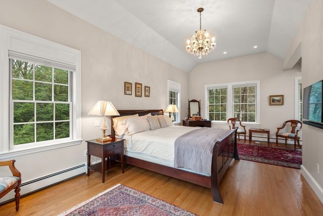 49 Whittier Road, Wellesley, MA 02481