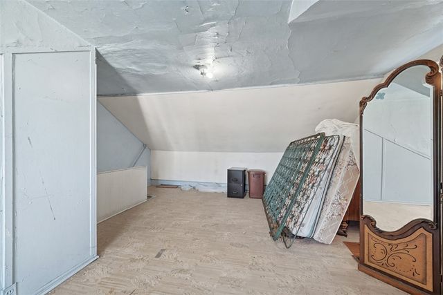 352 39th St, Lawrenceville, PA 15201