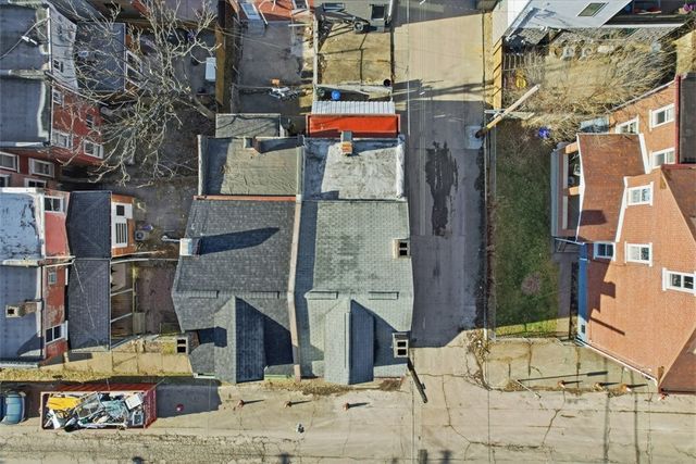 352 39th St, Lawrenceville, PA 15201