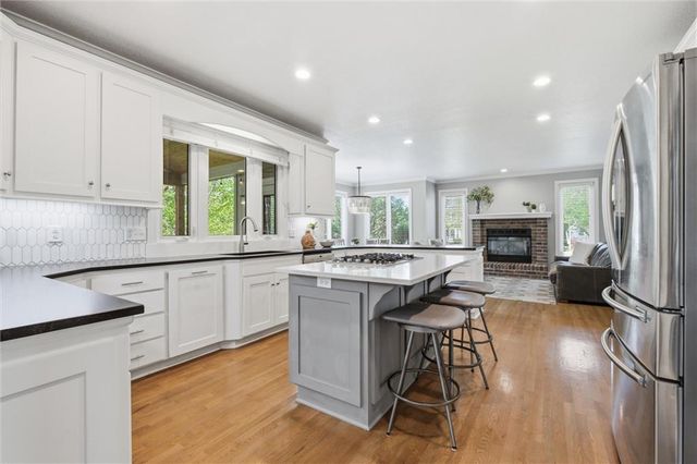 12844 Noland Street, Overland Park, KS 66213