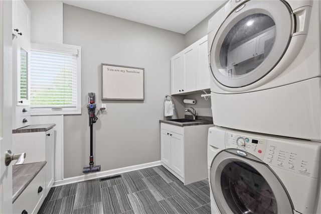 12844 Noland Street, Overland Park, KS 66213