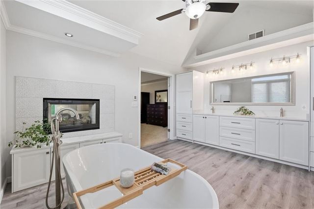 12844 Noland Street, Overland Park, KS 66213