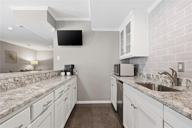12844 Noland Street, Overland Park, KS 66213