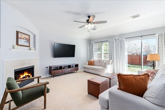 15001 Lantern DR, Pflugerville, TX 78660