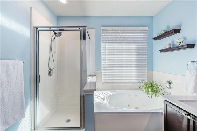 15001 Lantern DR, Pflugerville, TX 78660