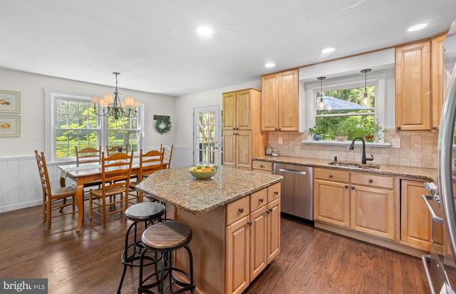 207 ANTHONY WAYNE DR, Wayne, PA 19087