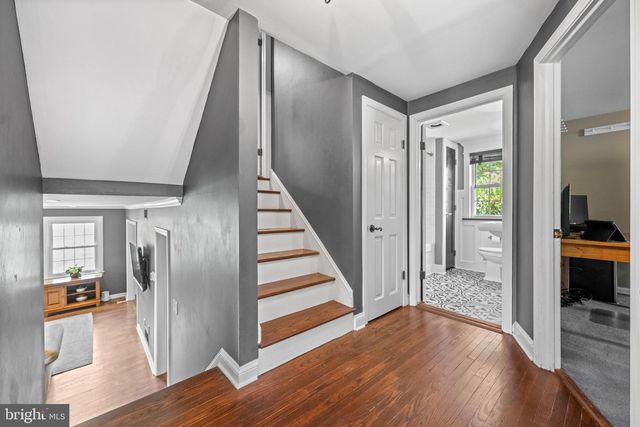 207 ANTHONY WAYNE DR, Wayne, PA 19087