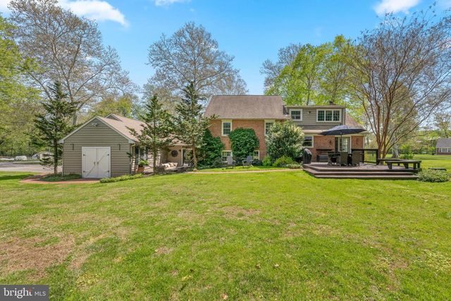 207 ANTHONY WAYNE DR, Wayne, PA 19087