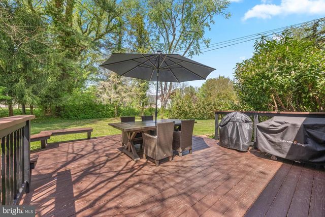 207 ANTHONY WAYNE DR, Wayne, PA 19087