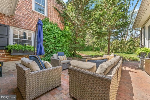 207 ANTHONY WAYNE DR, Wayne, PA 19087
