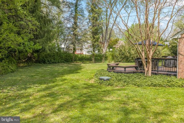 207 ANTHONY WAYNE DR, Wayne, PA 19087