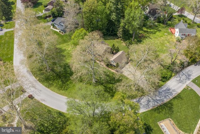 207 ANTHONY WAYNE DR, Wayne, PA 19087