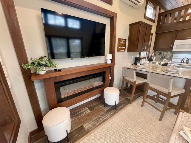 122 Hemlock Cv, Tracy City, TN 37387