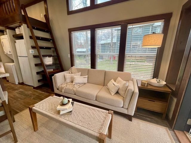 122 Hemlock Cv, Tracy City, TN 37387