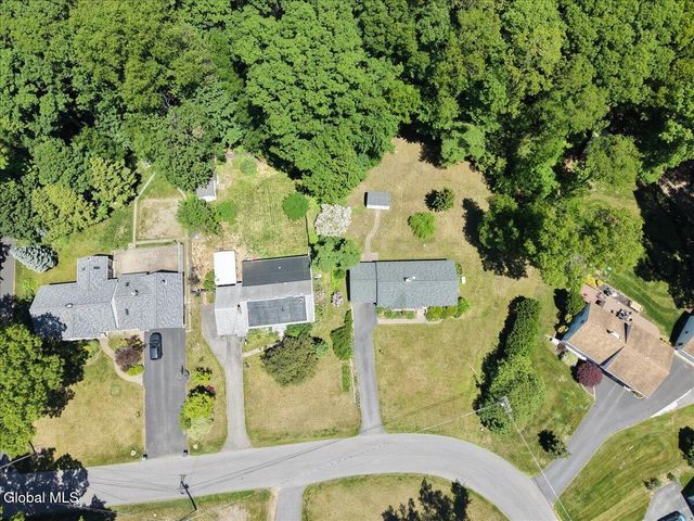 73 Saratoga Drive, Glenville, NY 12302