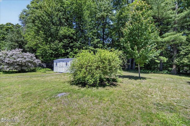 73 Saratoga Drive, Glenville, NY 12302