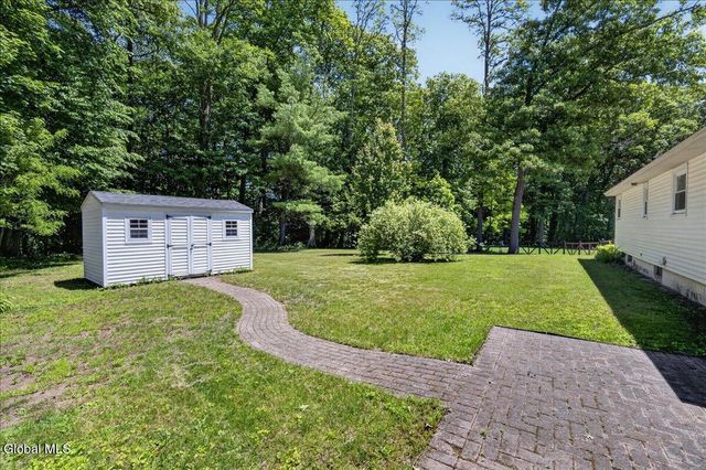 73 Saratoga Drive, Glenville, NY 12302
