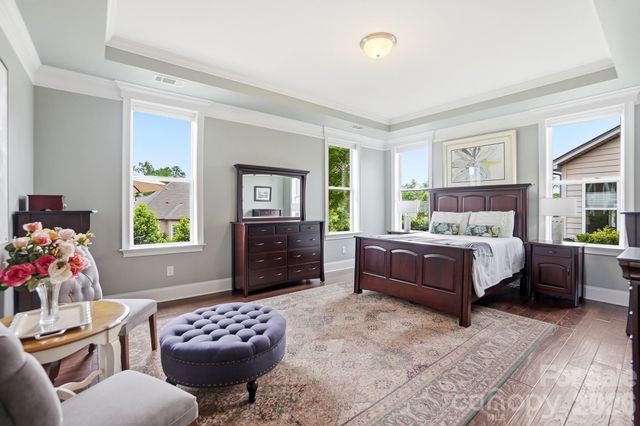 15519 Lake Ridge Road, Charlotte, NC 28278