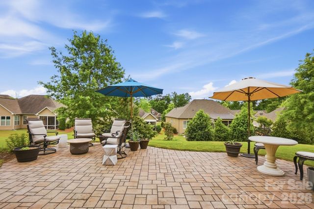 15519 Lake Ridge Road, Charlotte, NC 28278