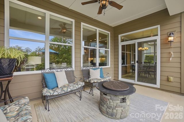 15519 Lake Ridge Road, Charlotte, NC 28278