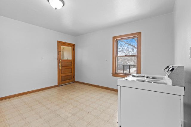 1809 Madison STREET, Manitowoc, WI 54220