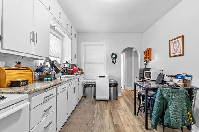 1809 Madison STREET, Manitowoc, WI 54220