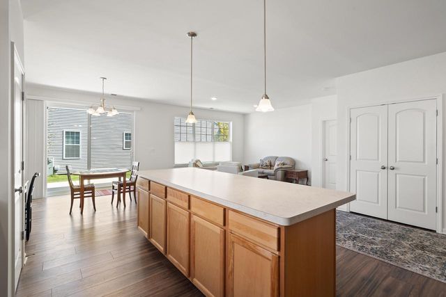 503 Soprano DRIVE, Lake Geneva, WI 53147