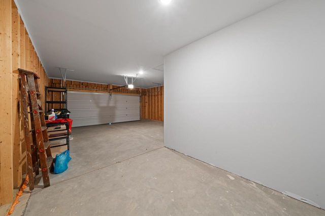 503 Soprano DRIVE, Lake Geneva, WI 53147