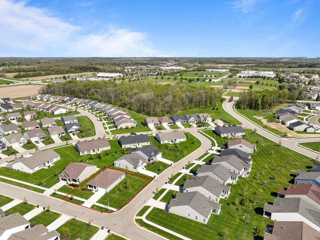 503 Soprano DRIVE, Lake Geneva, WI 53147
