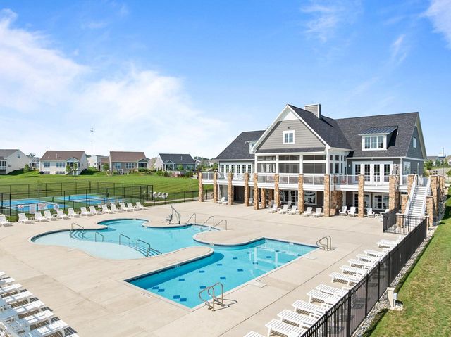503 Soprano DRIVE, Lake Geneva, WI 53147