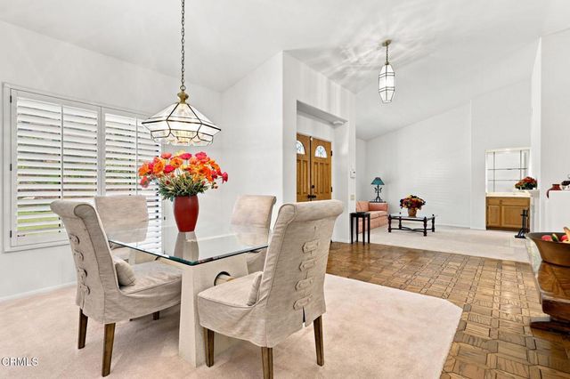 750 Manor Ridge Road, Santa Paula, CA 93060