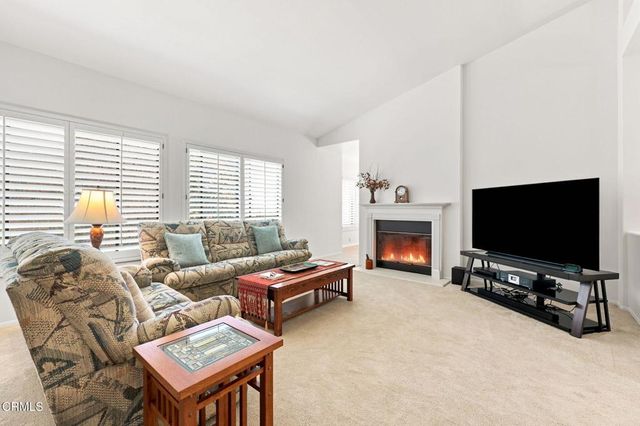750 Manor Ridge Road, Santa Paula, CA 93060