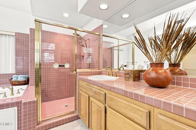 750 Manor Ridge Road, Santa Paula, CA 93060