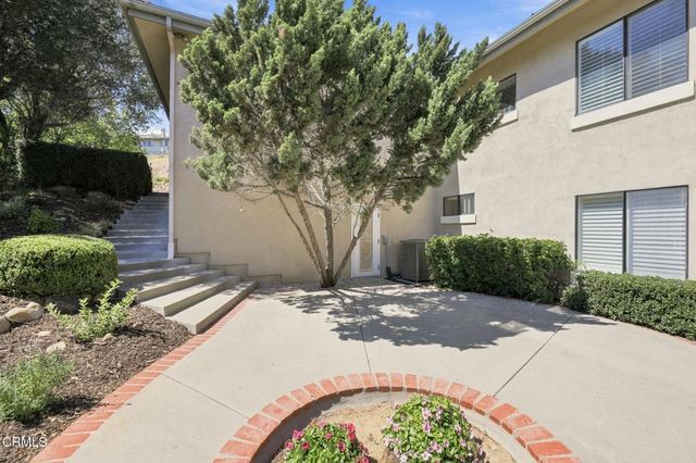 750 Manor Ridge Road, Santa Paula, CA 93060