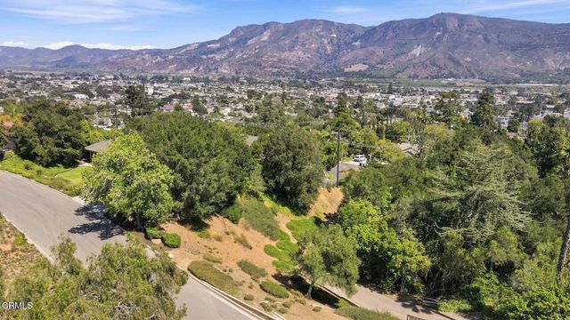 750 Manor Ridge Road, Santa Paula, CA 93060