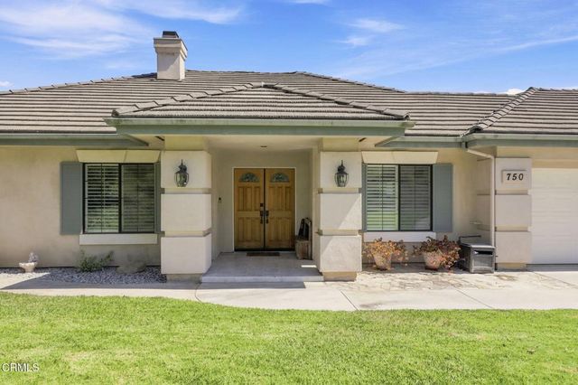 750 Manor Ridge Road, Santa Paula, CA 93060
