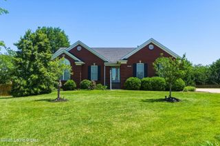 209 Sundown Ct, Mt Washington, KY 40047