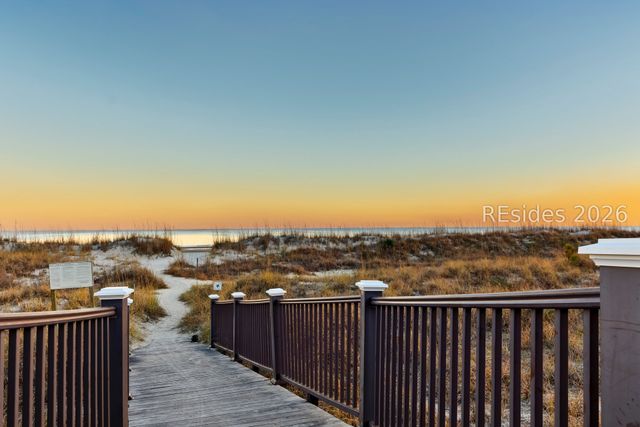 63 Ocean Ln Apt 2114, Hilton Head Island, SC 29928