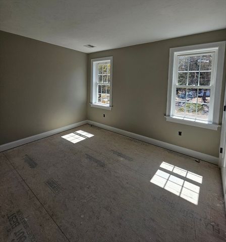 17 Paul Road, Middleboro, MA 02346