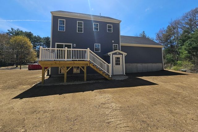 17 Paul Road, Middleboro, MA 02346