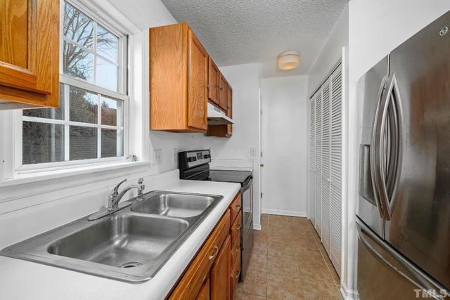 848 Darby Street, Raleigh, NC 27610